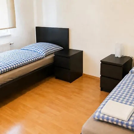 Monteurwohnungen In Apartament