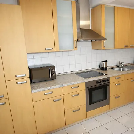 Monteurwohnungen In Apartament Bad Lauchstädt